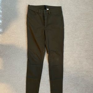 H&M Super high rise pant
